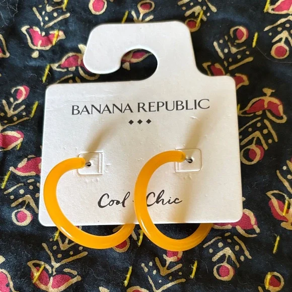 Banana republic tangerine resin hoops - Picture 1 of 3